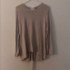 Woman’s sweater❄️